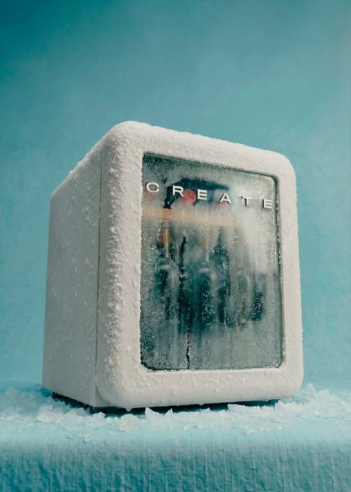 WINECOOLER RETRO - Elektryczna chłodziarka do wina w stylu retro na 12, 45 lub 76 butelek