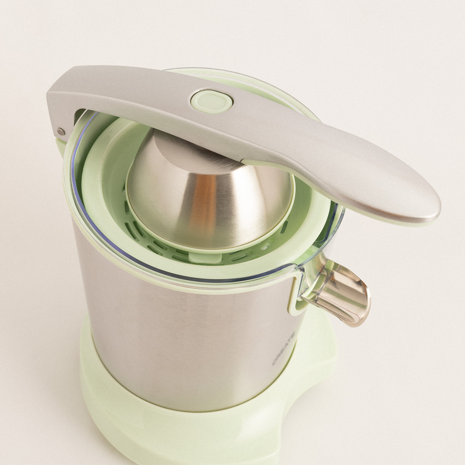 JUICER FORCE Elektryczna wyciskarka do soków 300W i wymienne stozki