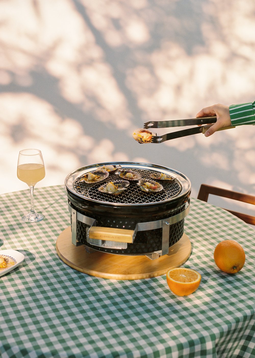 BBQ KAMADO HIBACHI - Grill okrągły z funkcją barbecue i płytą