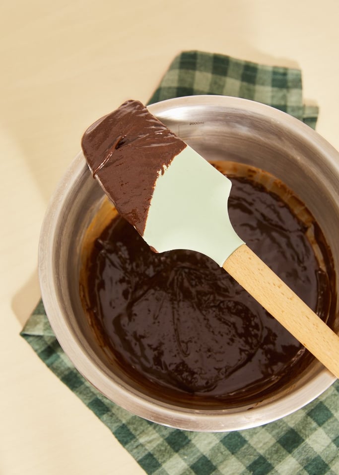 KITCHENWARE STUDIO - Zestaw akcesoriów kuchennych wykonanych z silikonu e drewna, obraz z galerii 3