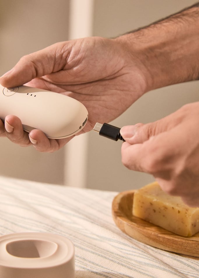 BARBER STUDIO - Bezprzewodowa golarka do twarzy i ciała, wodoodporna, obraz z galerii 5