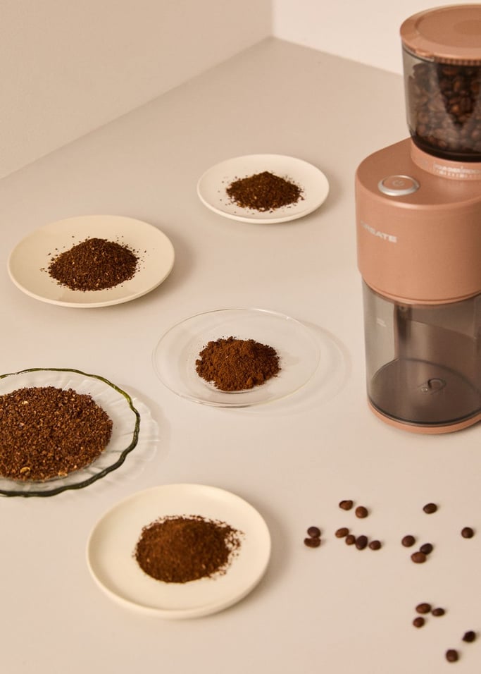 COFFEE GRINDER STUDIO PRO - Młynek do kawy ze zbiornikiem i 38 stopniami mielenia, obraz z galerii 3