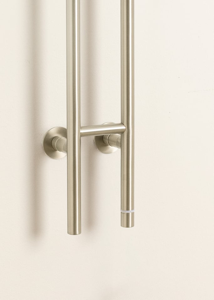 WARM TOWEL TUBE - Elektryczny wieszak na ręczniki 60W/120W, obraz z galerii 6