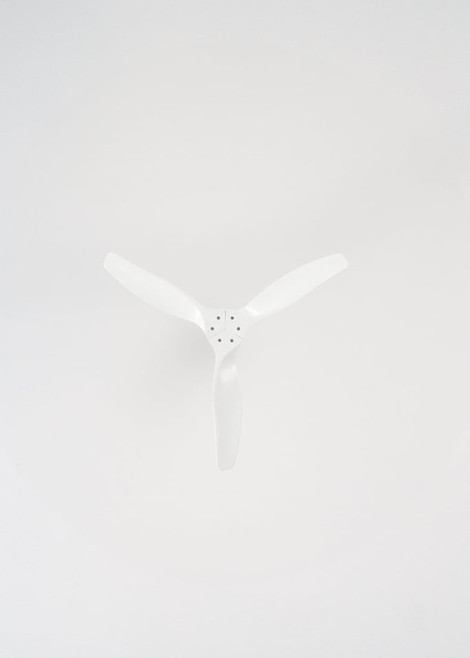 WIND STYLANCE - Cichy wentylator sufitowy 40 W z łopatkami z technicznego ABS, dostępny w różnych rozmiarach, obraz z galerii 7