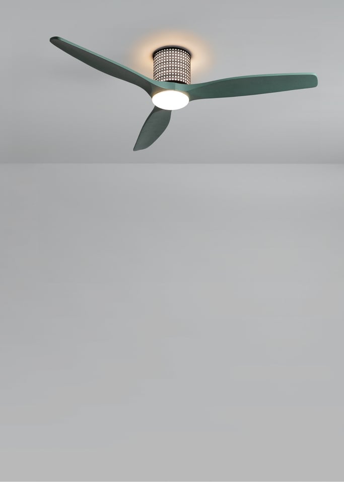 WIND CALM CUSTOM RATTAN - Wentylator sufitowy 40W cichy Ø132 cm z oświetleniem LED w korpusie i lampie, obraz z galerii 3