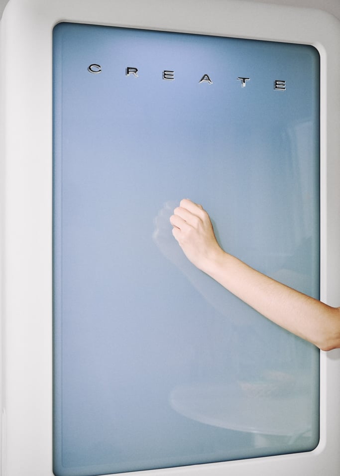 FRIDGE RETRO KNOCK KNOCK 401L - Zapukaj w drzwi, aby zobaczyć wnętrze bez otwierania lodówki, obraz z galerii 4