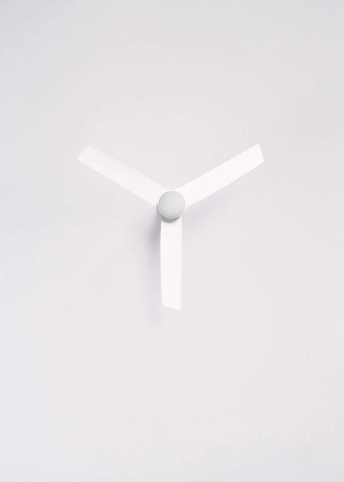 WIND LAYER - Cichy wentylator sufitowy 40 W Ø132 cm z oświetleniem ambientowym, obraz z galerii 8