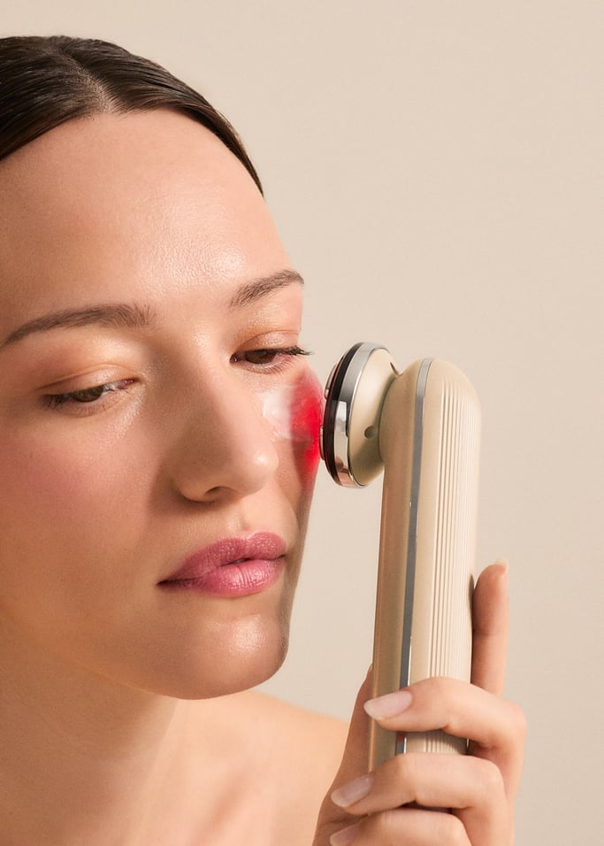 SKINCARE RF LIFT 5 in 1 - Urządzenie do twarzy 5 w 1 z radiofrekwencją, EMS, terapią LED i technologią jonową, obraz z galerii 7