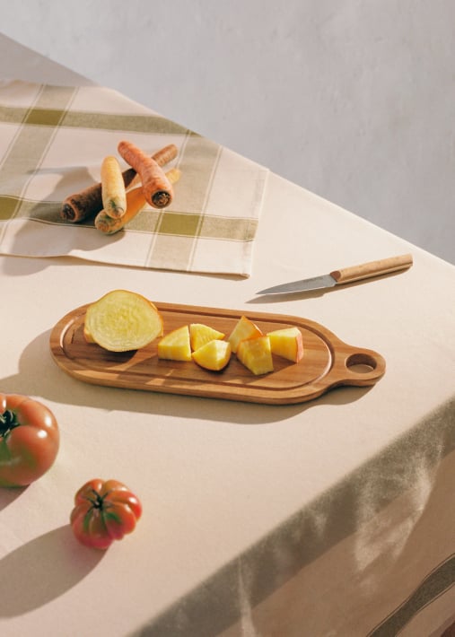 KITCHENWARE ESSENTIALS - Tábuas de cortar em acácia