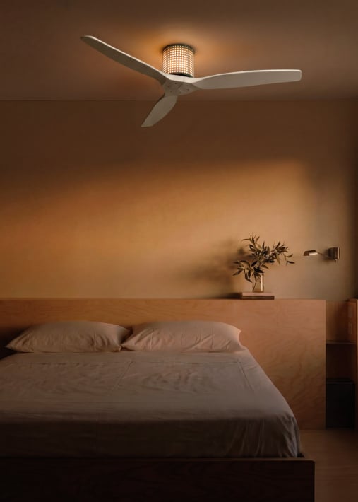 WIND CALM CUSTOM RATTAN - Ventilador de teto 40W silencioso Ø132 cm com luz LED no corpo e lâmpada