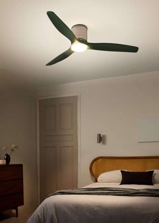 WIND CALM CUSTOM RATTAN - Ventilador de teto 40W silencioso Ø132 cm com luz LED no corpo e lâmpada