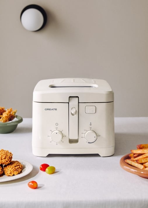 OIL FRYER - Fritadeira de 2,5 L com filtro antiodores e janela de visualização