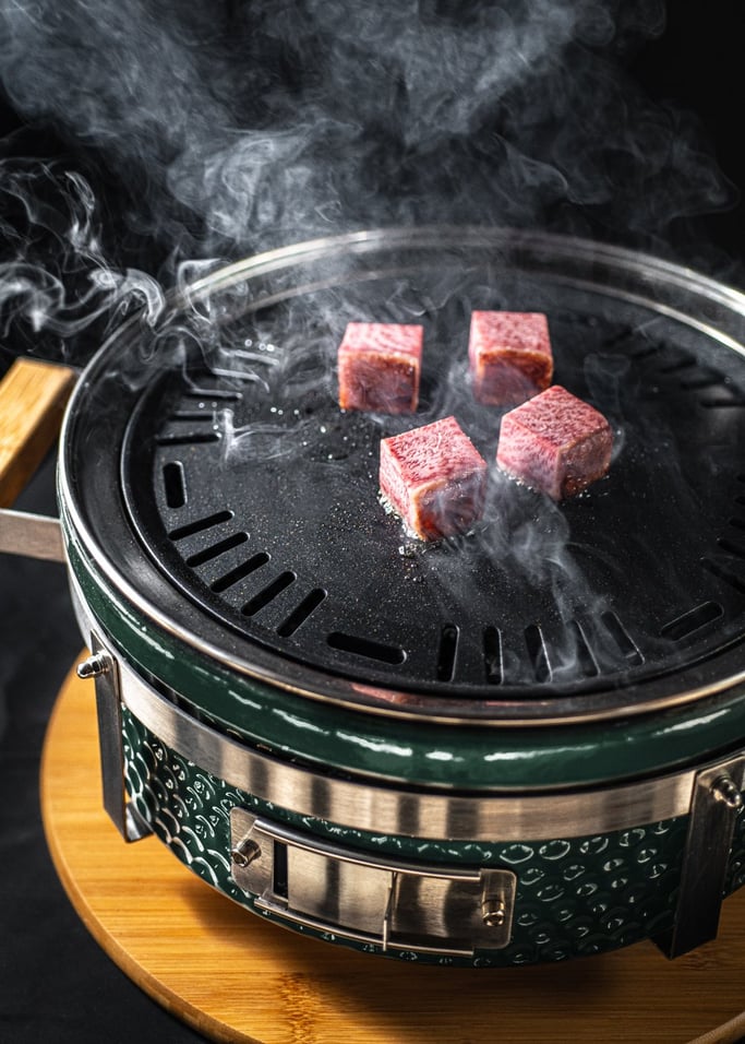 BBQ KAMADO HIBACHI - Churrasqueira redonda com grill e chapa, imagem da galeria 6