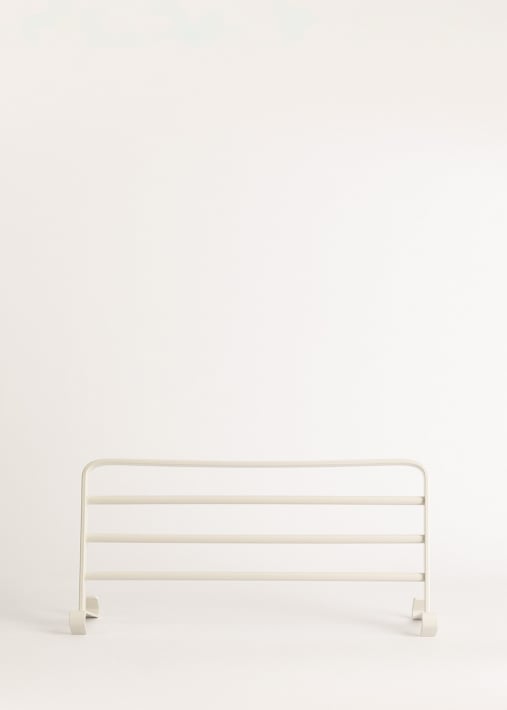 Comprar Prateleira com gancho e três barras para toalheiro WARM TOWEL