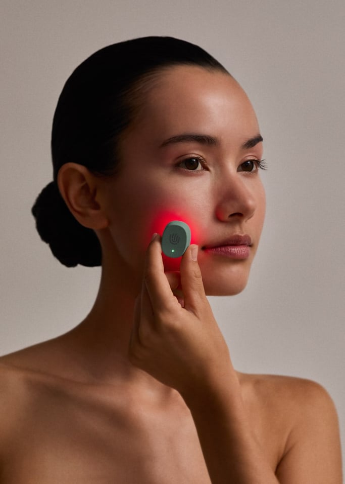 SKINCARE LED SPOT PATCH 3 in 1 - Pensos LED 3 em 1 para tratamento da acne, imagem da galeria 1