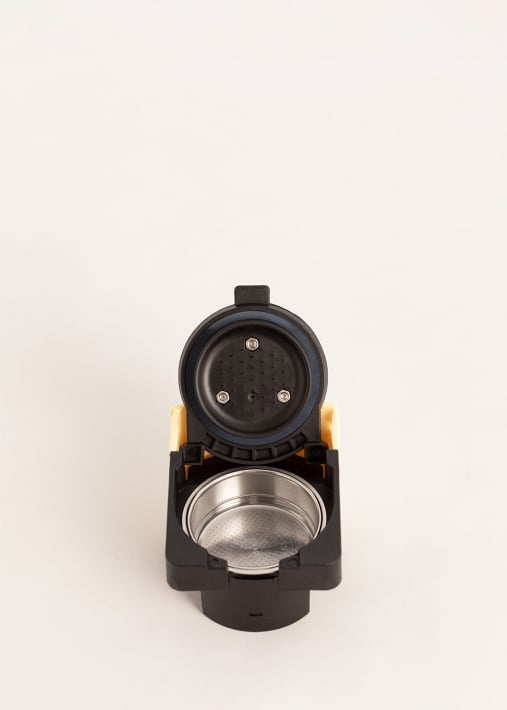 Adaptors for multi-capsule POTTS coffee machine and ground coffee