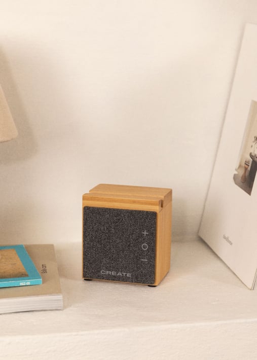 SPEAKER MINI PRO BAMBOO - Bamboo bluetooth speaker with smartphone holder