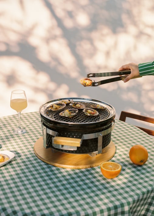 BBQ KAMADO HIBACHI - Round barbecue with grill and griddle