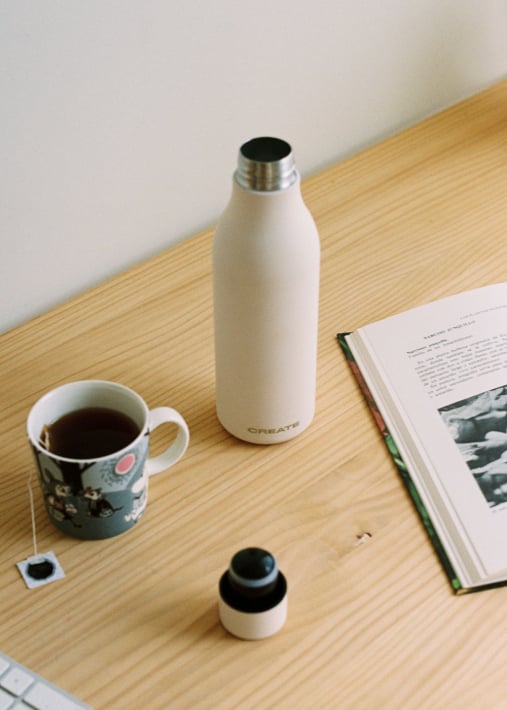 BOTTLE STUDIO - Stainless steel thermos bottle 550ml