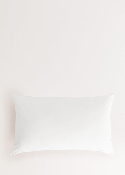 Microfibre pillow high firmness