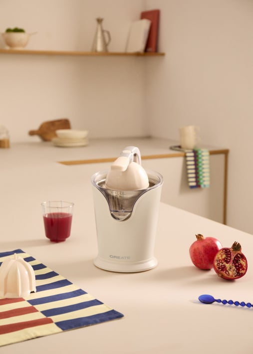 JUICER PRESS - Electric citrus juicer with lever 100W