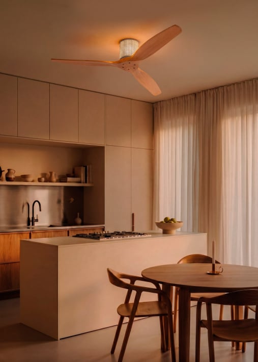 WIND CALM CUSTOM RATTAN - Ceiling fan 40W silent Ø132 cm with LED light in body and lamp