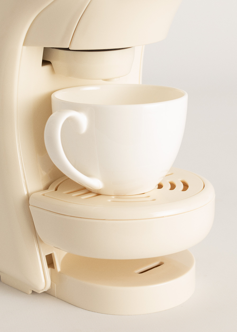 Pack POTTS Multi-capsule espresso machine + MILK FROTHER STUDIO