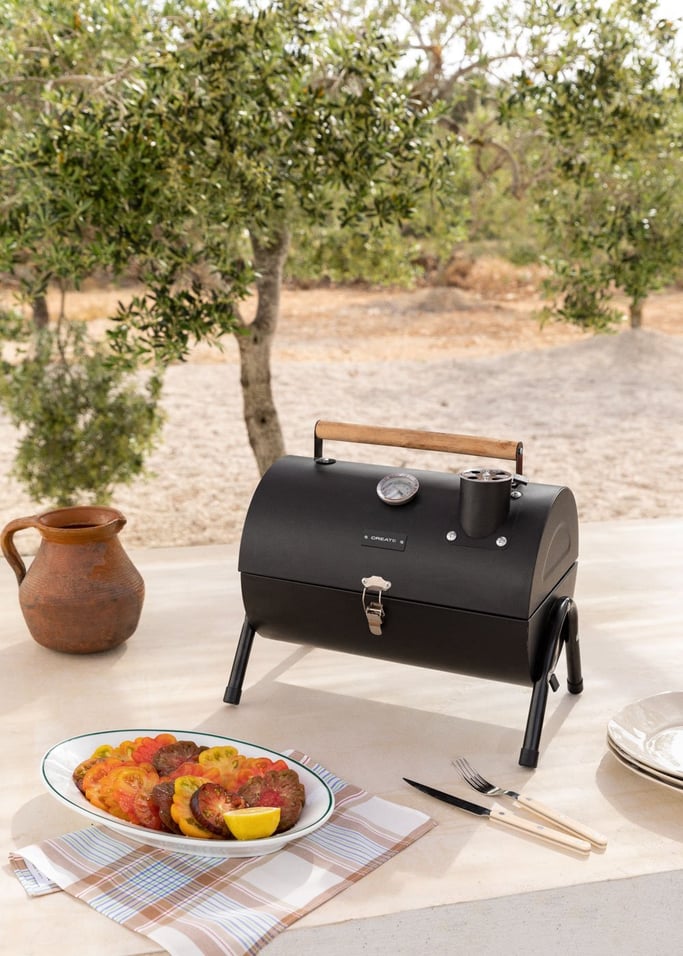 BBQ SMOKEY COMPACT - Compact and portable charcoal barbecue smoker, gallery image 1
