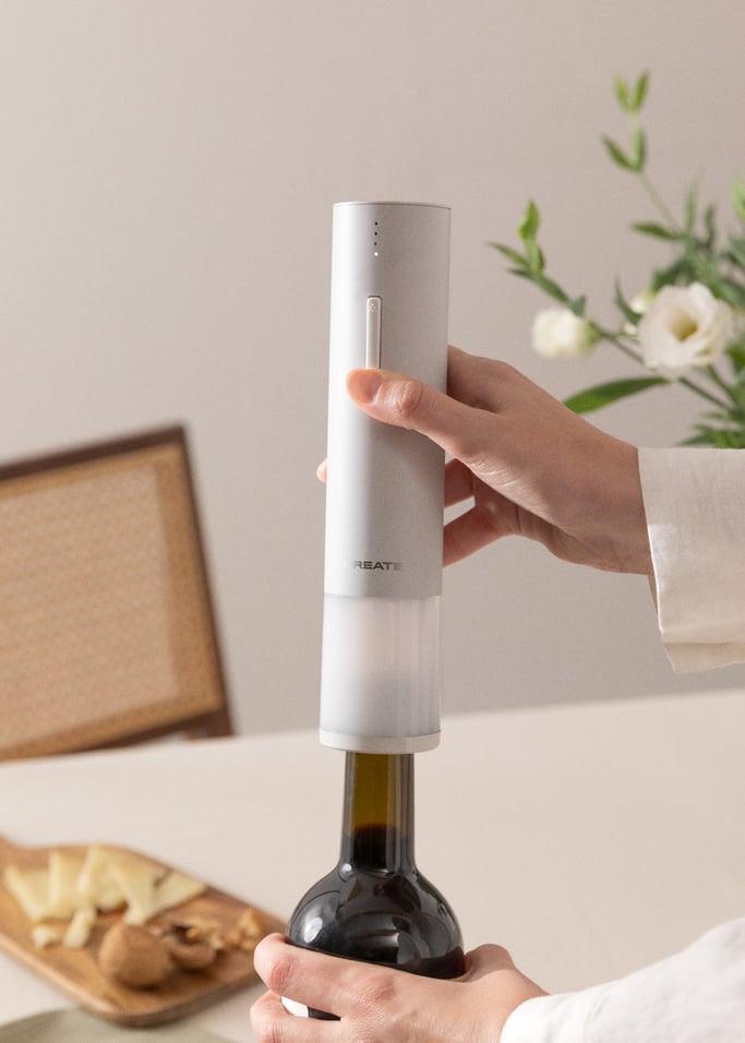 WINE OPENER - Electric corkscrew with capsule cutter, gallery image 2