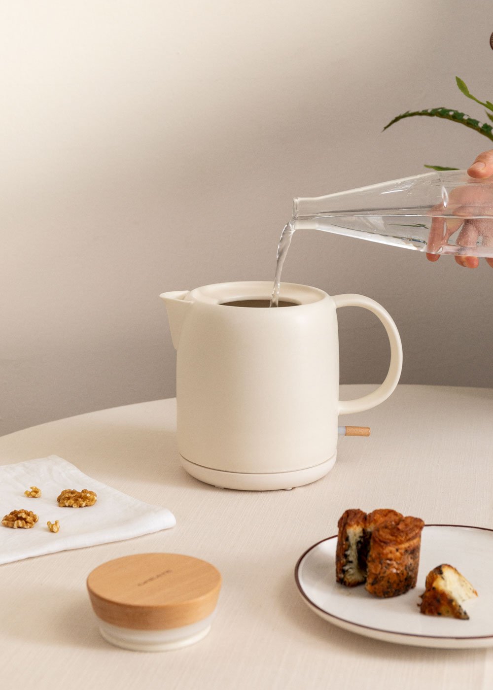 Ceramic electric shop tea kettle