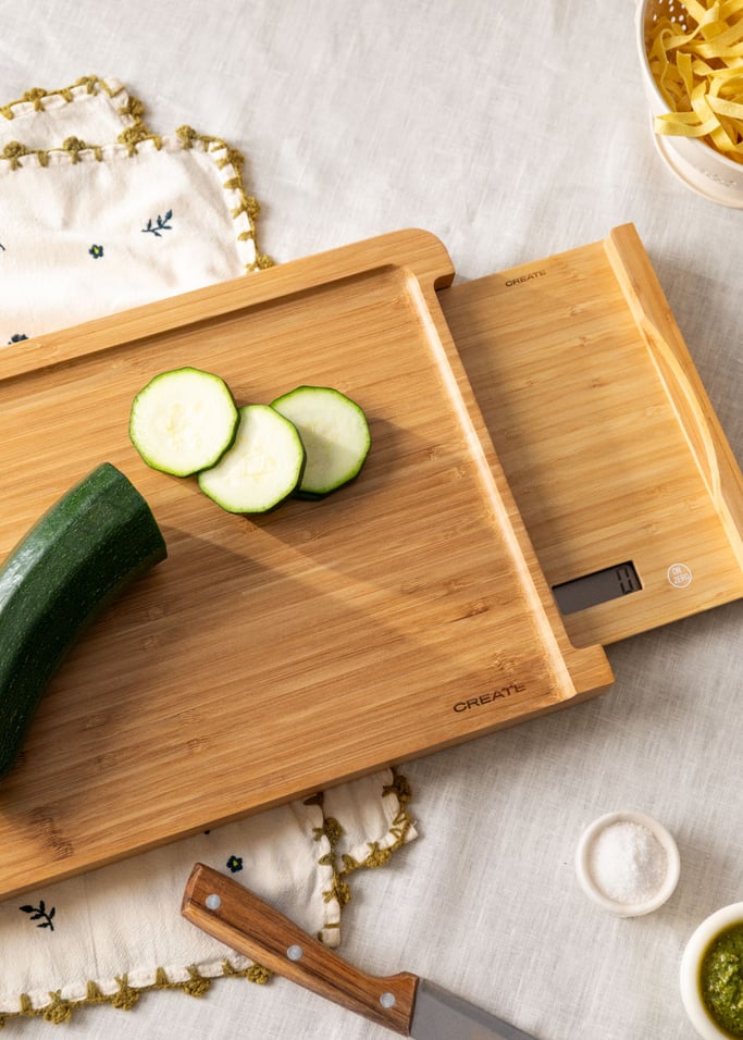 BOARD SCALE BAMBOO - Kitchen cutting board with integrated scale, gallery image 2