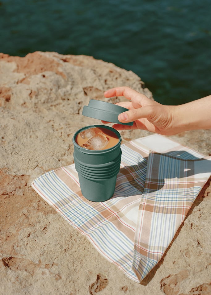 KITCHENWARE OUTDOOR ECO - Recycled coffee cup with lid, gallery image 2