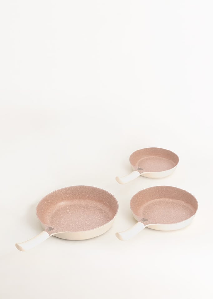 Kitchen set 3 PAN STUDIO frying pans, 2 POT STUDIO pots and KITCHENWARE STUDIO utensils set, gallery image 4