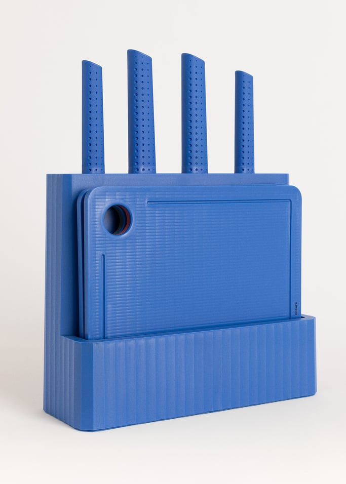 KITCHENWARE STUDIO - Set of 2 chopping boards and 4 kitchen knives, gallery image 6