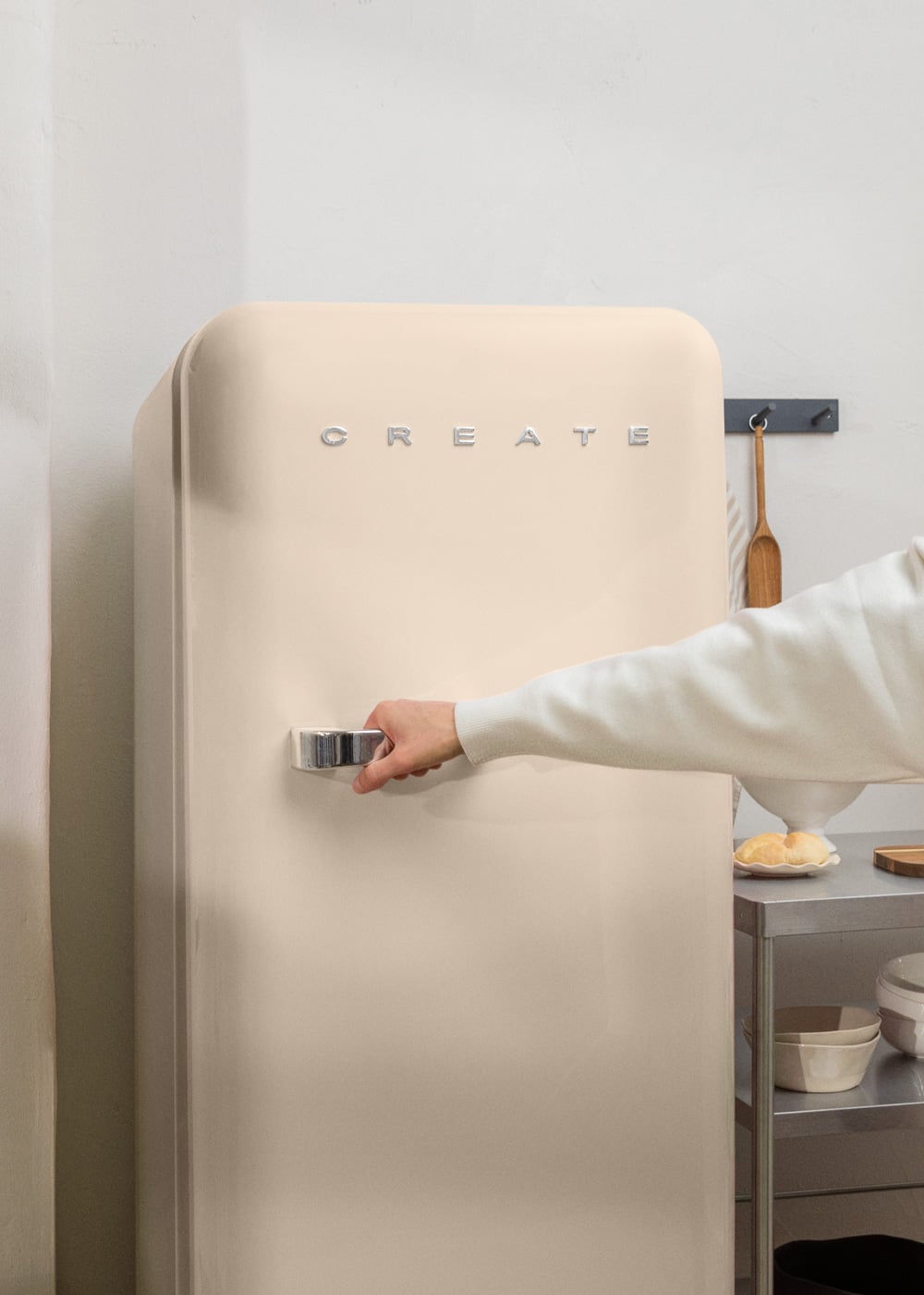 fridge-retro-281l-retro-style-refrigerator.jpg