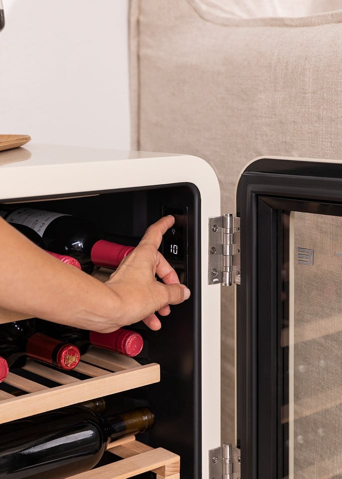 WINECOOLER RETRO - Retro-style electric wine cooler for 12, 45 or 76 bottles, gallery image 4