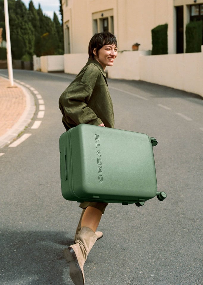 LUGGAGE STUDIO - Rigid polycarbonate suitcase with TSA lock and multidirectional wheels, gallery image 6