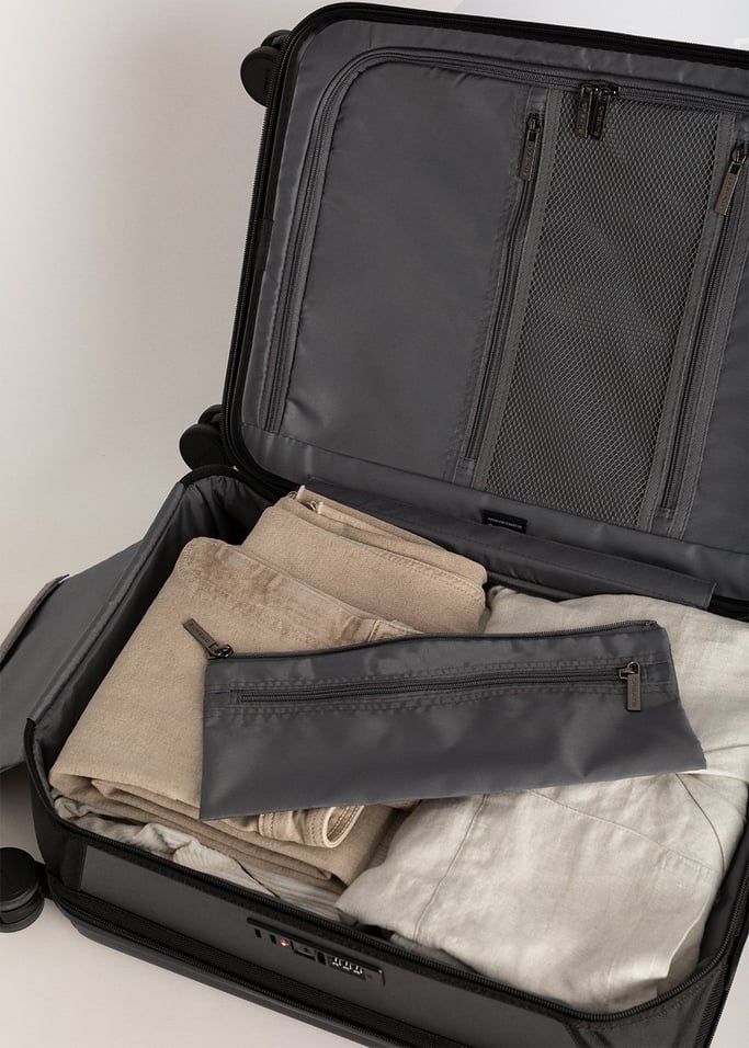 LUGGAGE STUDIO FOLDABLE - Foldable rigid cabin suitcase made of polycarbonate with TSA Lock and multidirectional wheels, gallery image 11