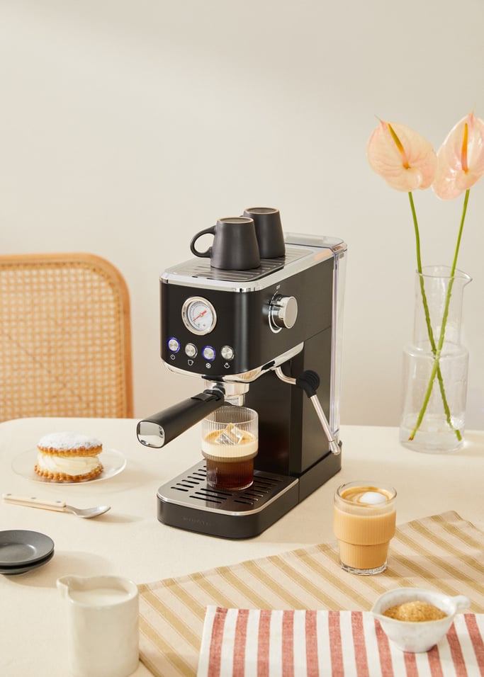 THERA CLASSIC COMPACT - Espresso machine with cold coffee function, gallery image 1