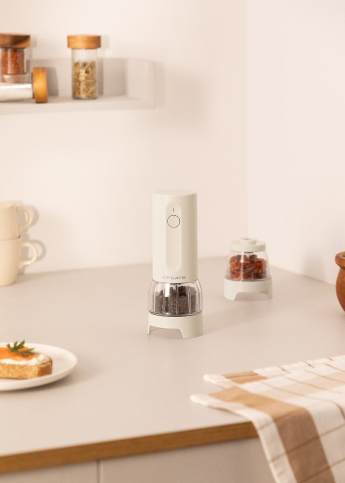 SPICE GRINDER STUDIO PRO - Electric Spice Grinder with Interchangeable Containers, gallery image 3