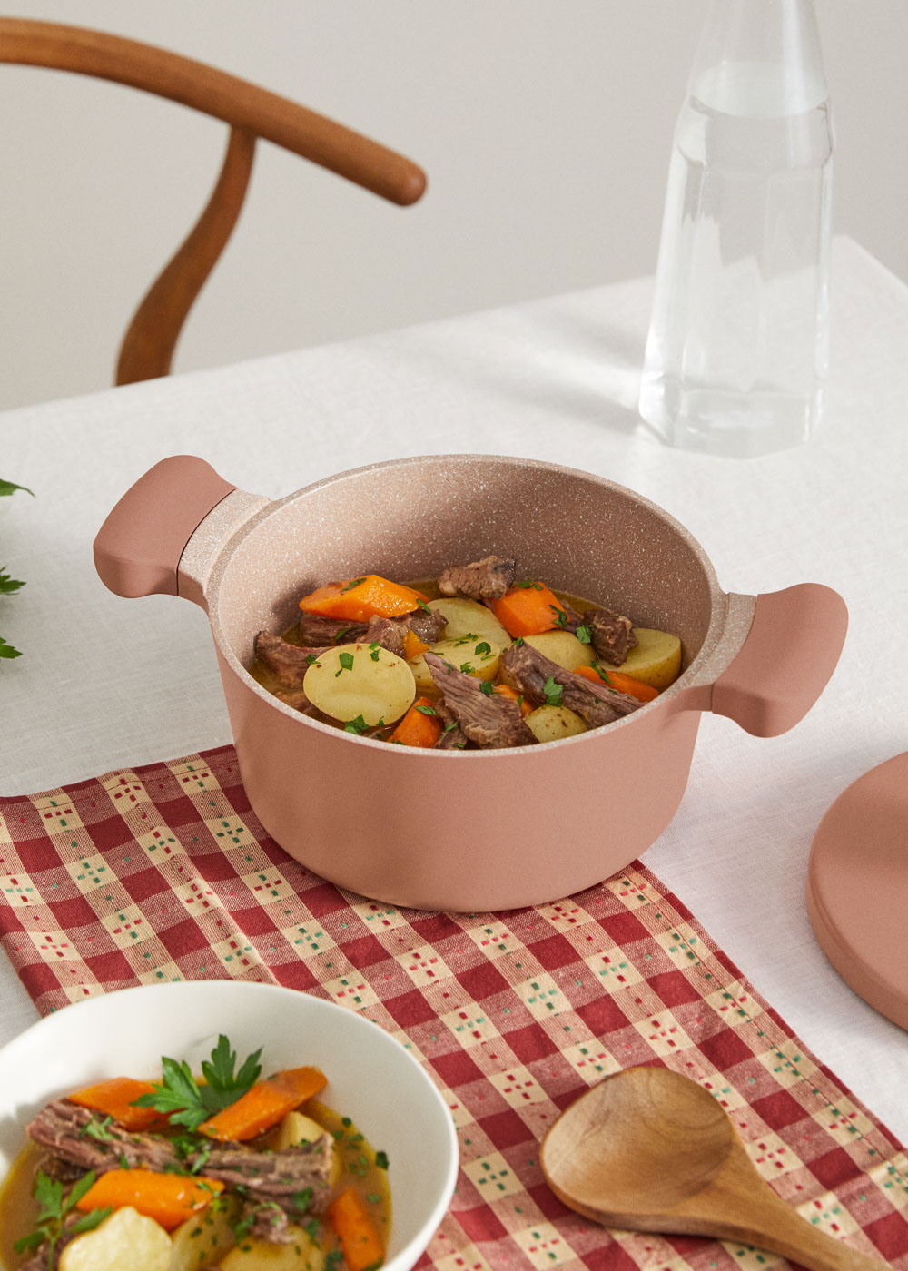 Cast aluminium pot with ceramic liner - POT STUDIO - Create