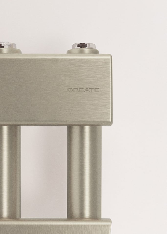 WARM TOWEL MODERN - 400W electric oil towel rail , gallery image 5