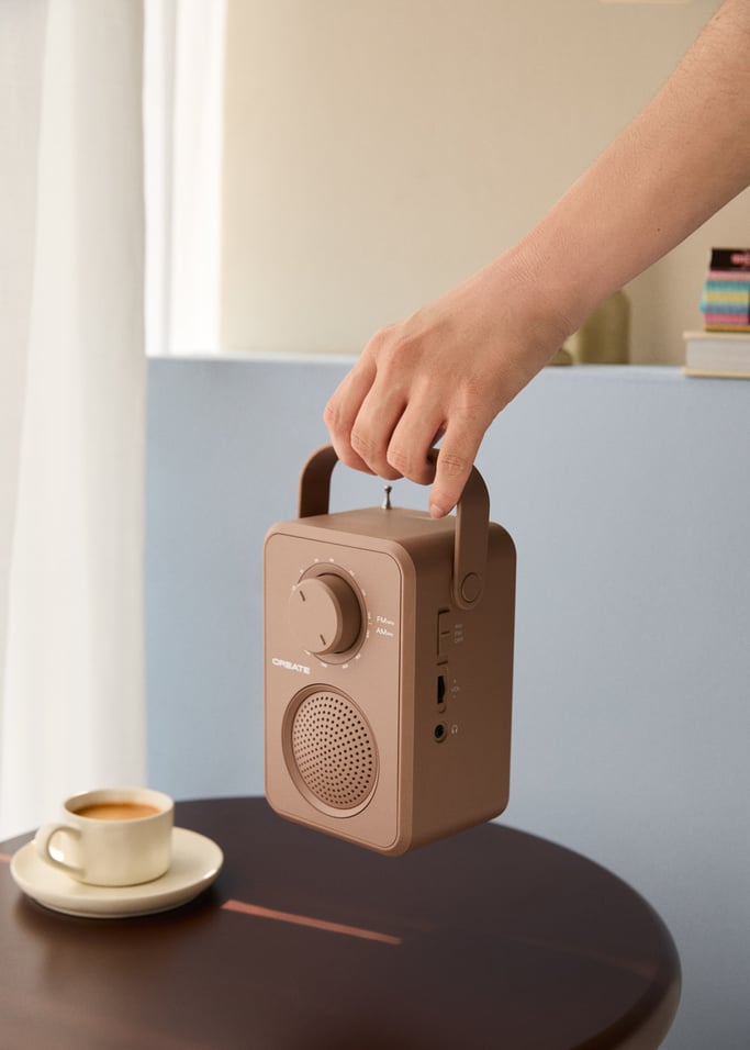 RADIO SPEAKER STUDIO - Portable AM/FM 5W radio with built-in speaker, gallery image 2
