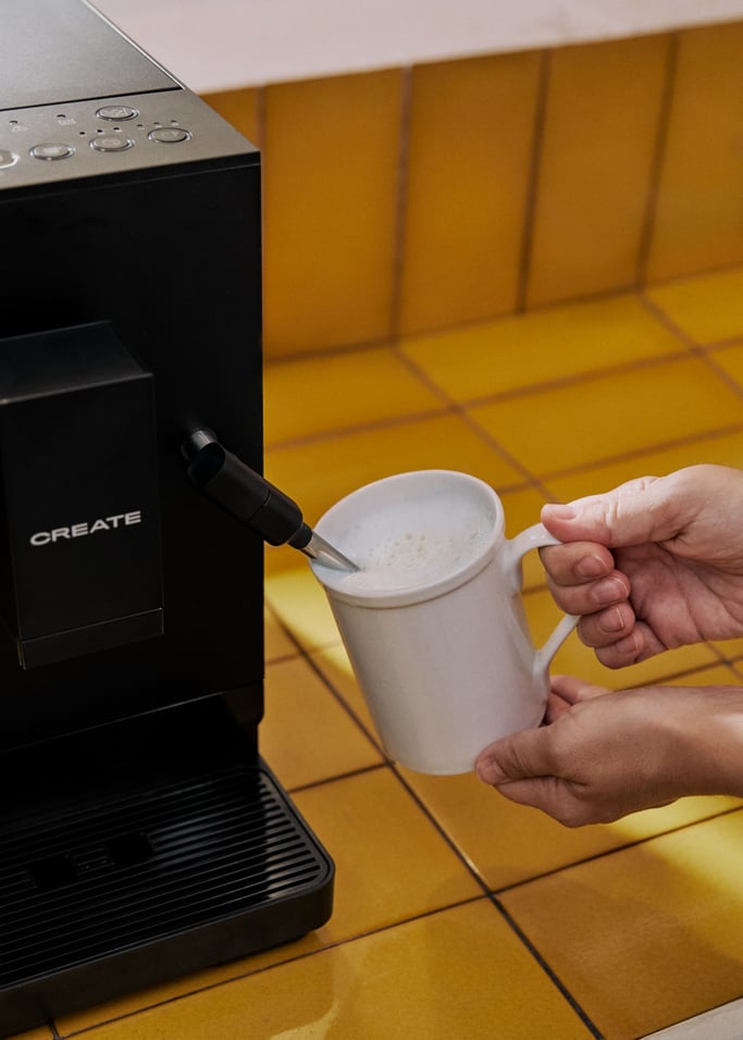 THERA MATIC - 20-bar superautomatic coffee machine with grinder and steam wand, gallery image 5