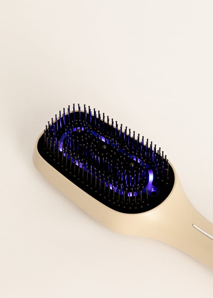 HAIRCARE LED BRUSH 4 in 1 - 4-in-1 hair treatment brush with LED therapy, ionic technology, EMS and LLLT laser, gallery image 12