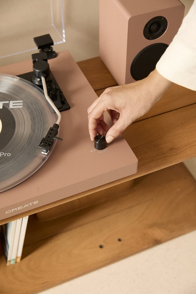 RECORD PLAYER STUDIO PRO - Record Player with 2 External Speakers, Bluetooth and RCA Output, gallery image 3